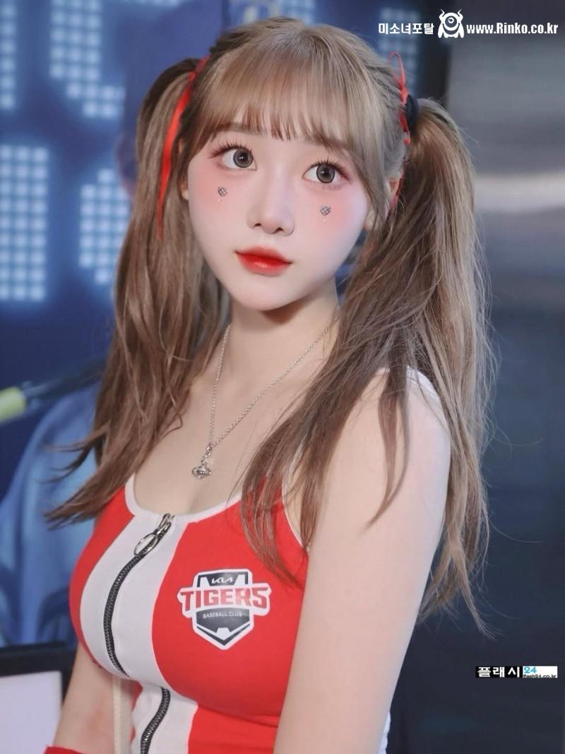 어려도 참 좋은 한지은 치어리더