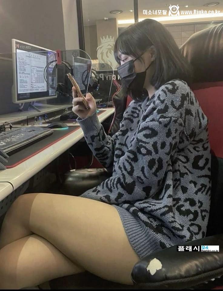 남자들 이런 허벅지 참 좋아한다