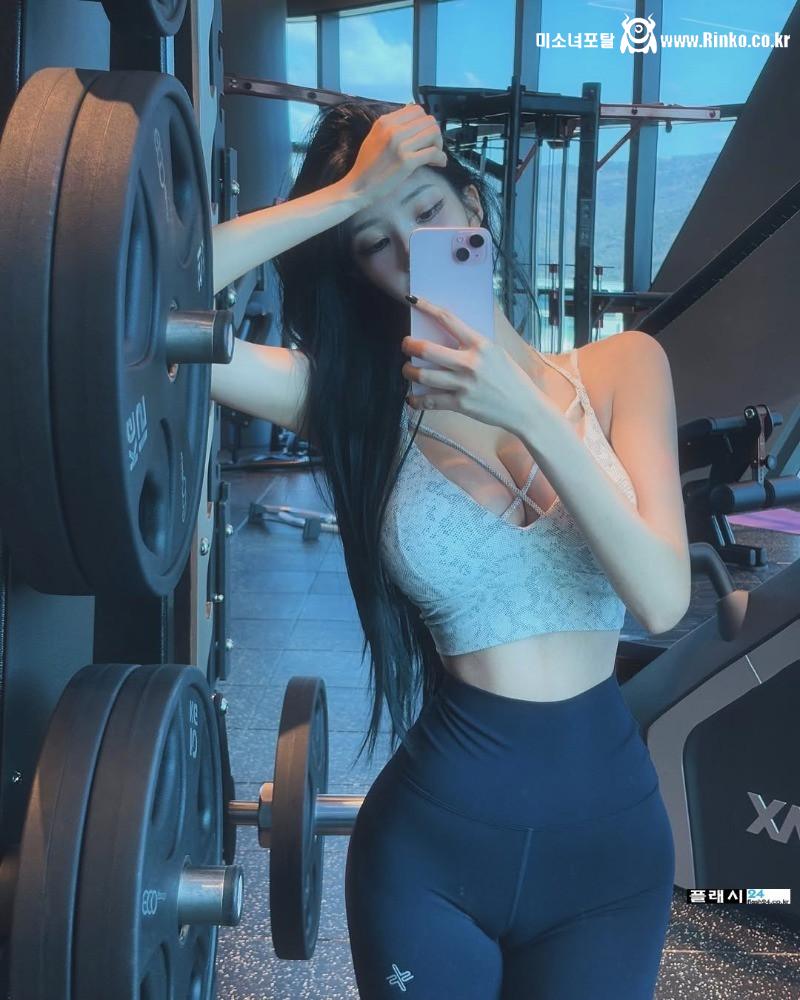 유명한 헬스장 민폐짤 찾아냄