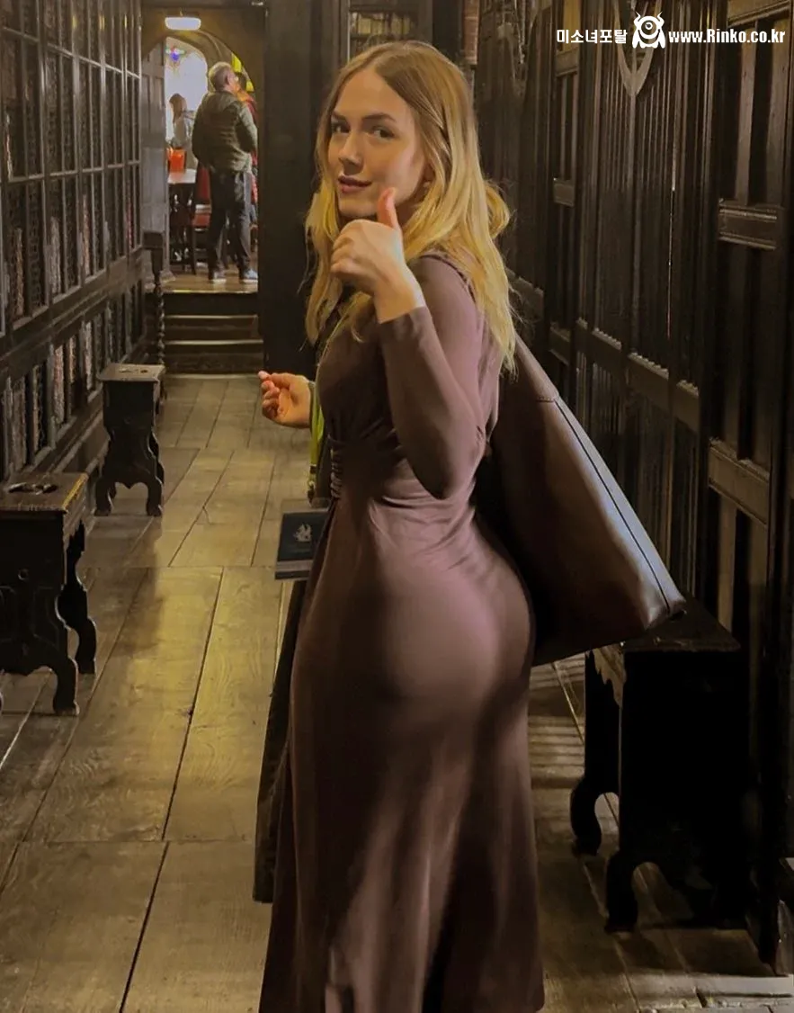 2025년 영미권 SNS에서 화제 되었던 인물 8명