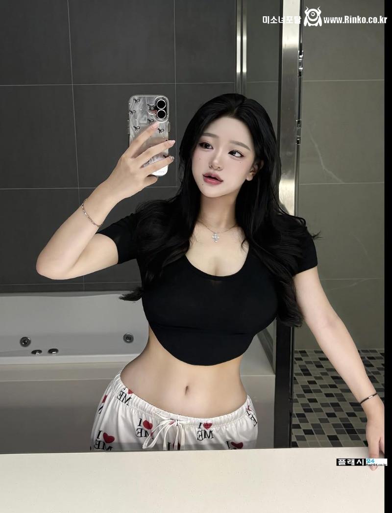 해변 골반녀 배유빈