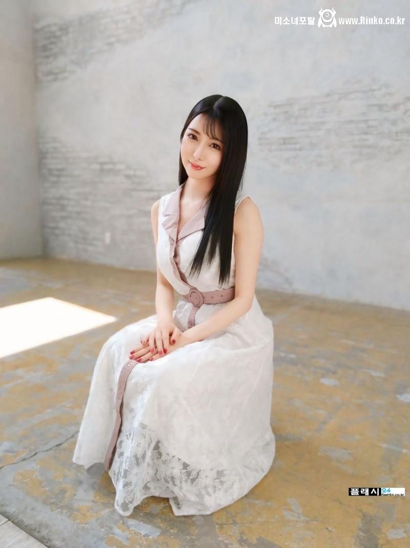 9월에 작품 나오는 중고신인 배우 히나노 카논