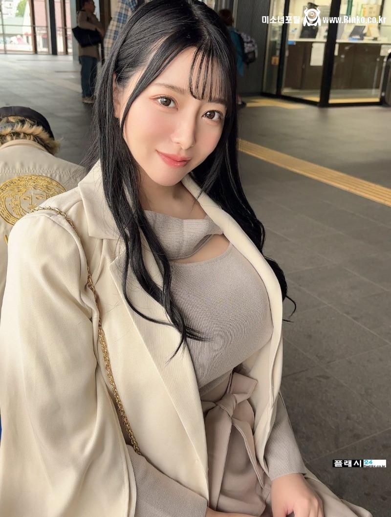 9월에 작품 나오는 중고신인 배우 히나노 카논