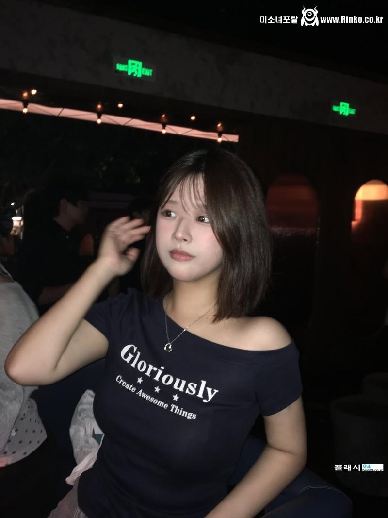 끼가 다분한 버스 가이드 출신 무라카미 유카