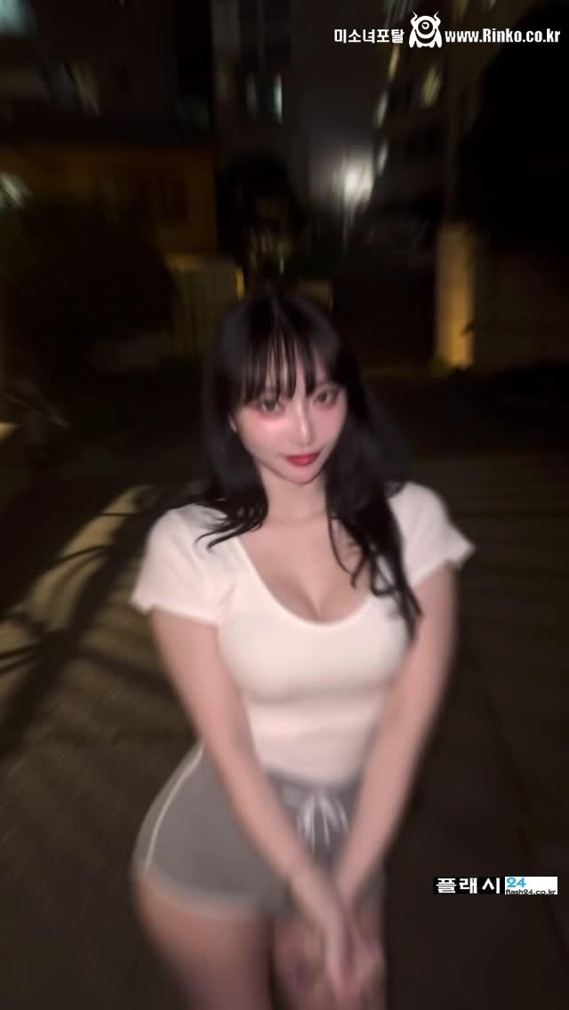 꽉채우는 레이싱모델 E다연