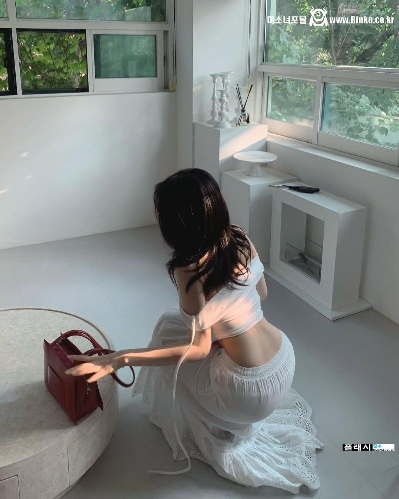 몸매 좋은 누나 서흔