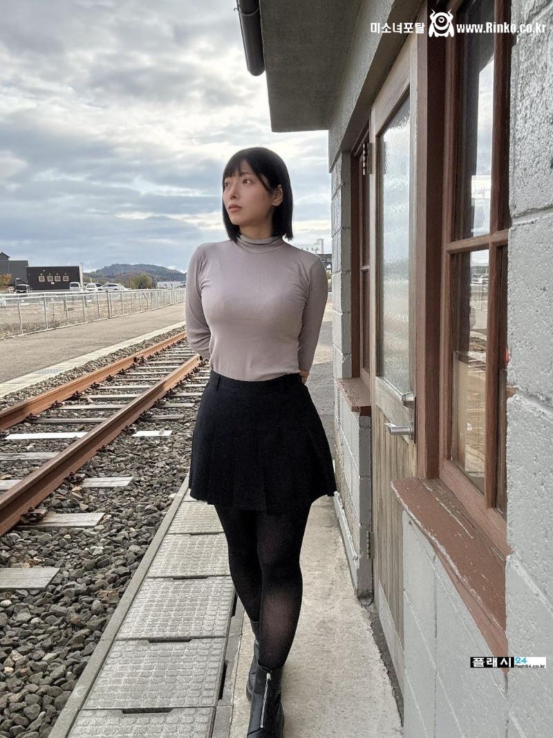 코코노이 스나오 너 하는 짓이 야하구나