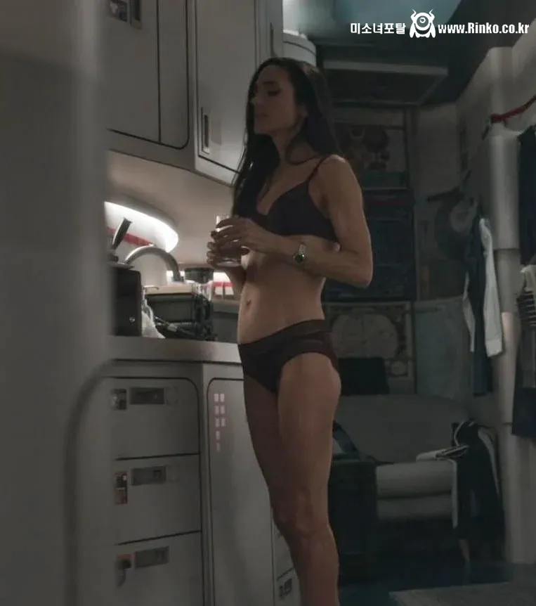 19살 때는 D컵 현재는 A컵이라는 여배우