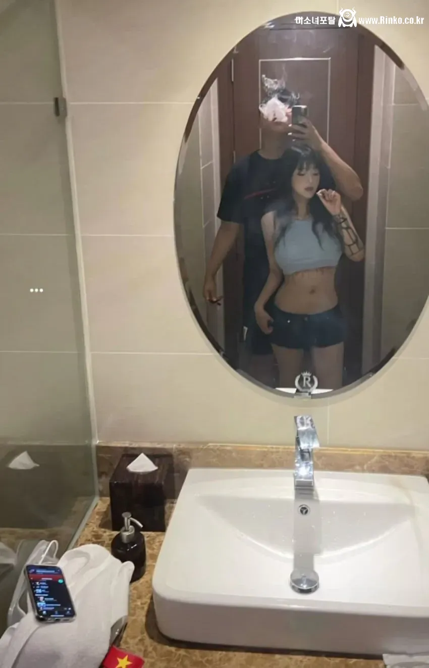 세계최악의 래퍼 글래머 여친짤이 만들어진 과정