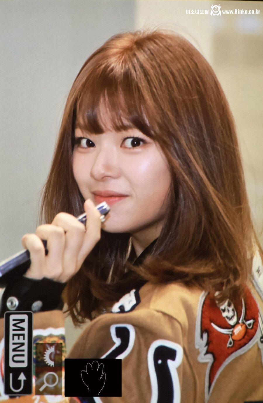 폼 돌아오고 있는 트와이스 정연 근황