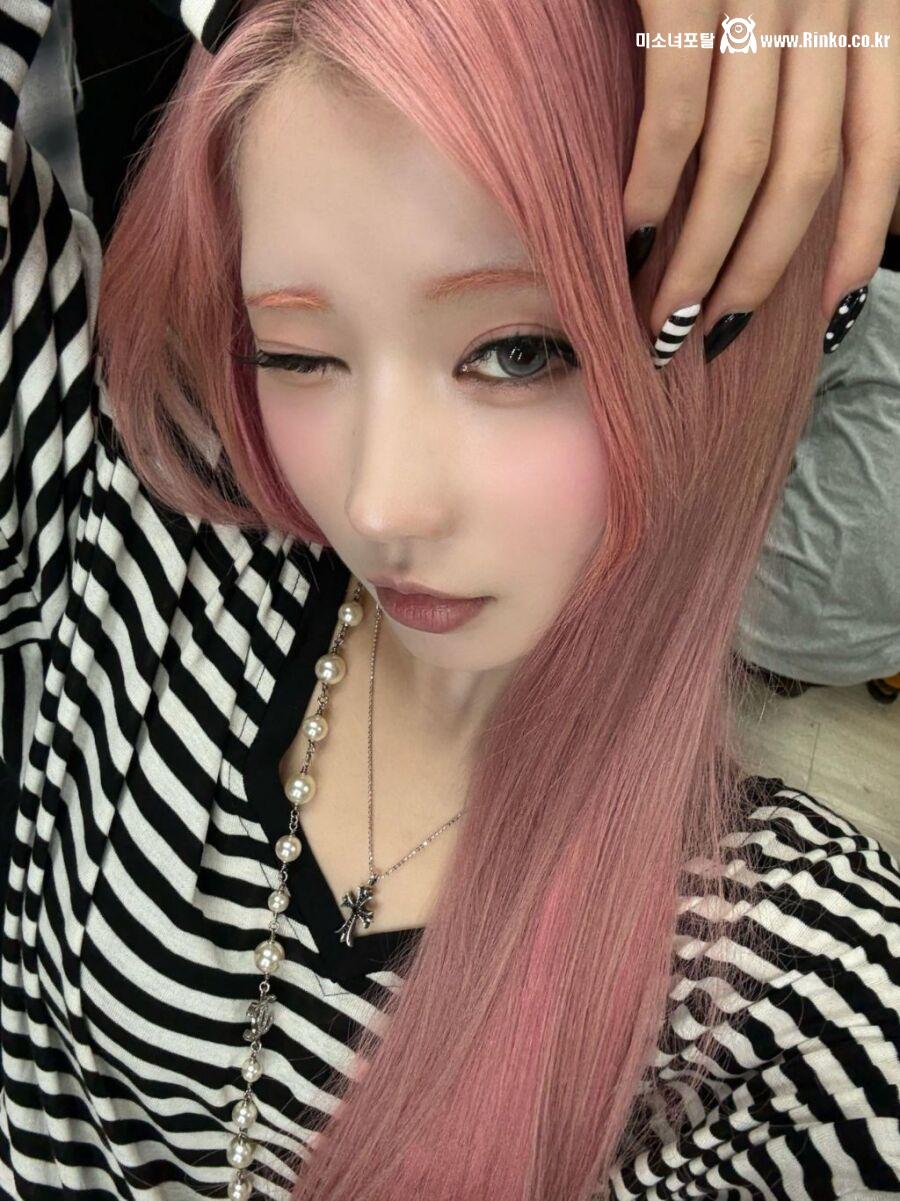 베이비몬스터 아사 몸매 수준