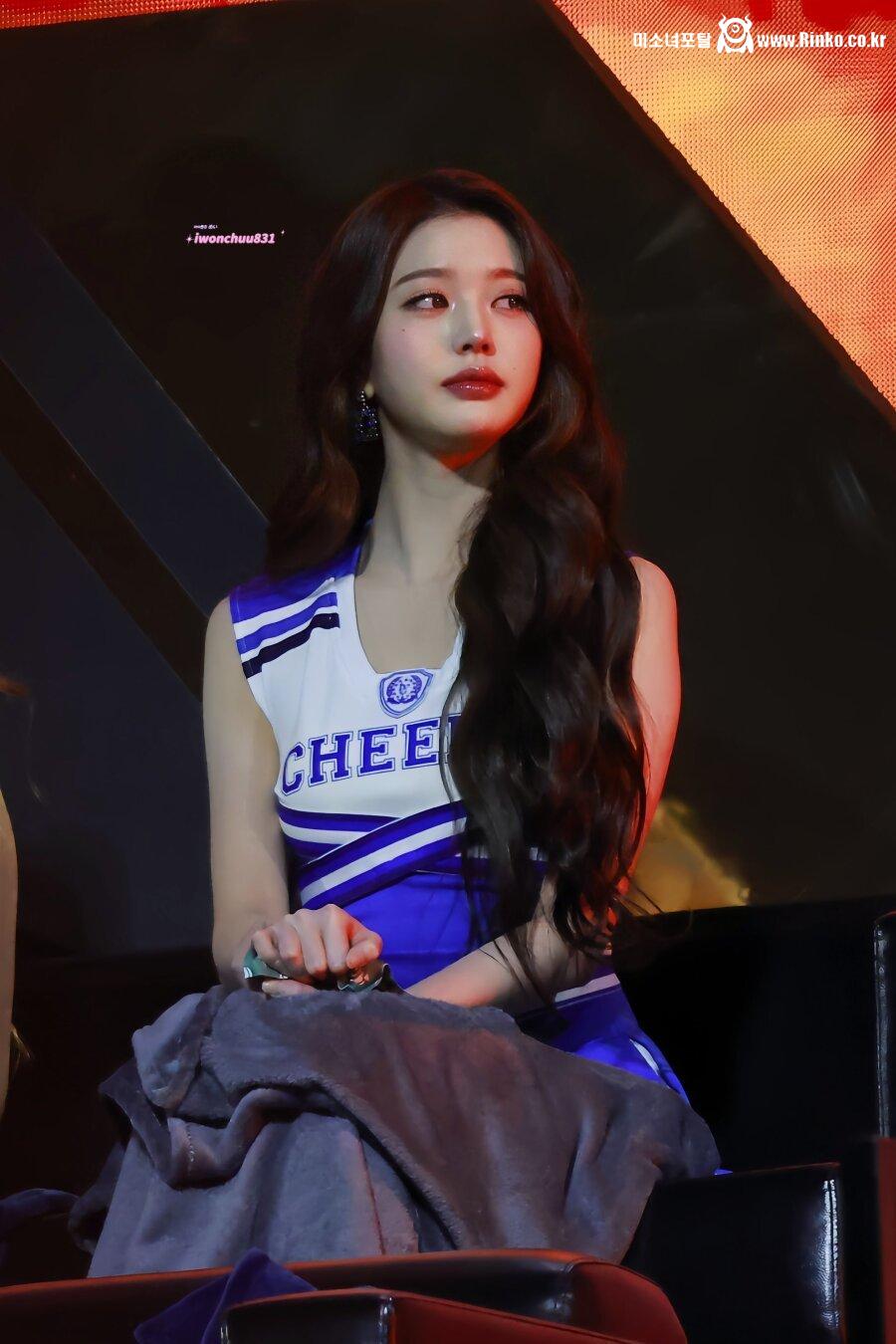 이게 천년돌이고.. 만년돌이다.. ㄹㅇ