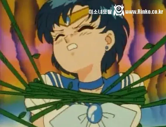 아동 애니메이션 여캐 포박씬