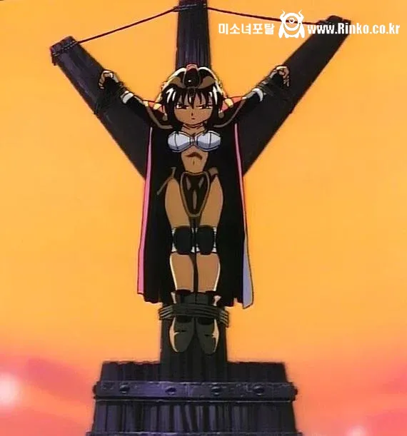 아동 애니메이션 여캐 포박씬