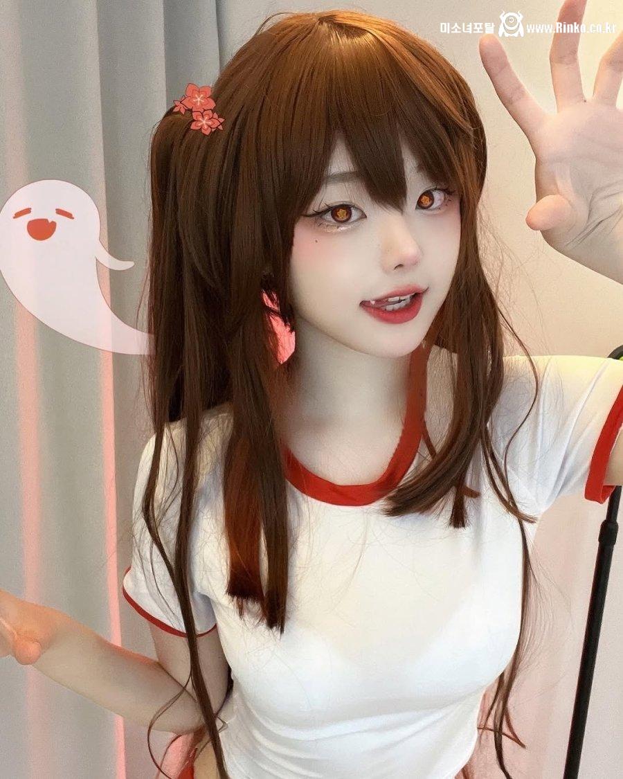 요즘 본업에 집중 하고 있는 QWER 히나 근황