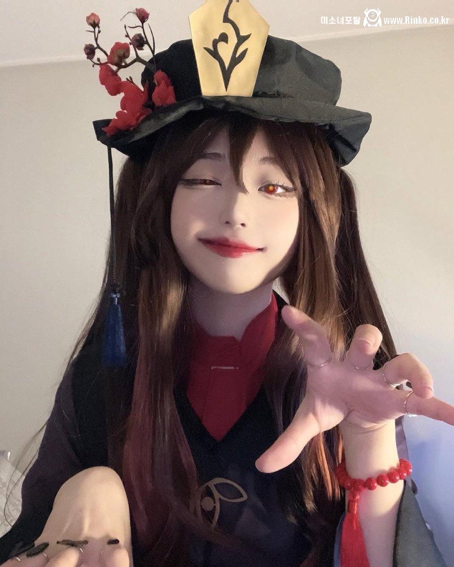 요즘 본업에 집중 하고 있는 QWER 히나 근황