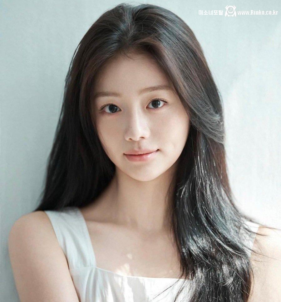 배우 하면서 생산직 공장 다녔던 여배우