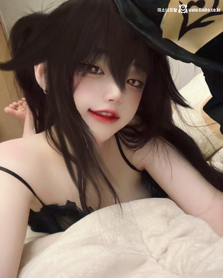 요즘 본업에 집중 하고 있는 QWER 히나 근황