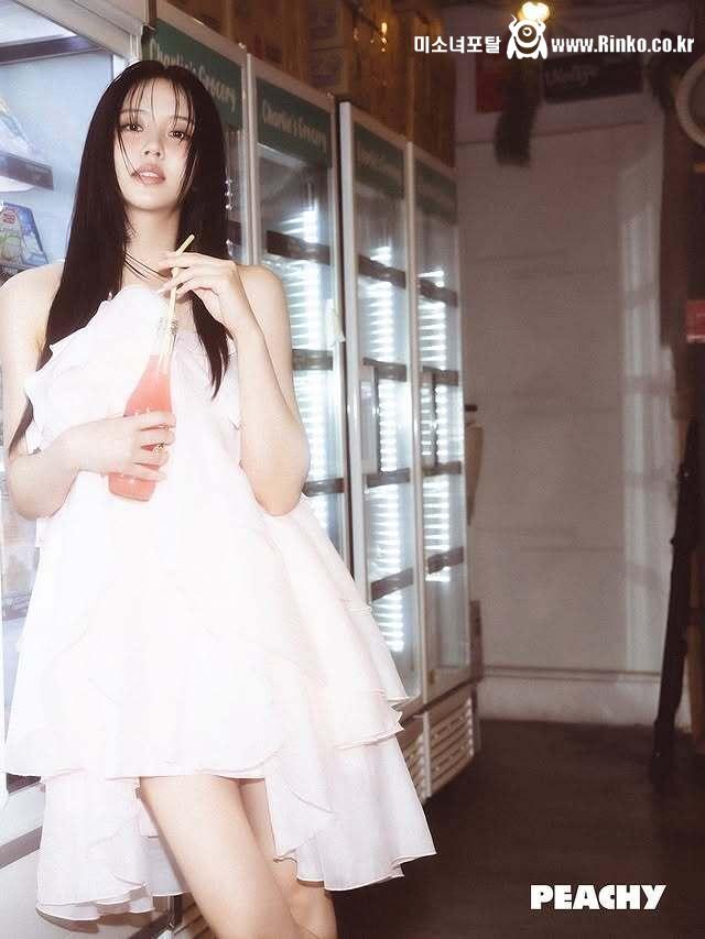 섹시해진 아역배우 출신 김소현 근황