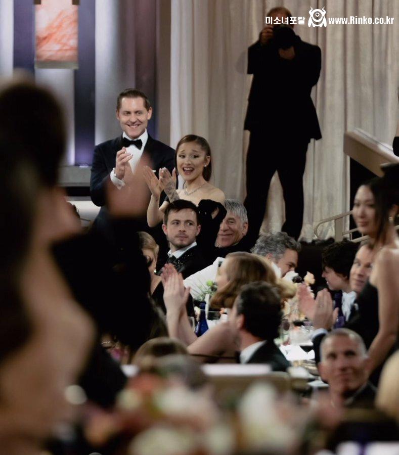 반년전에는 무명이였던 골든 작곡가 EJAE