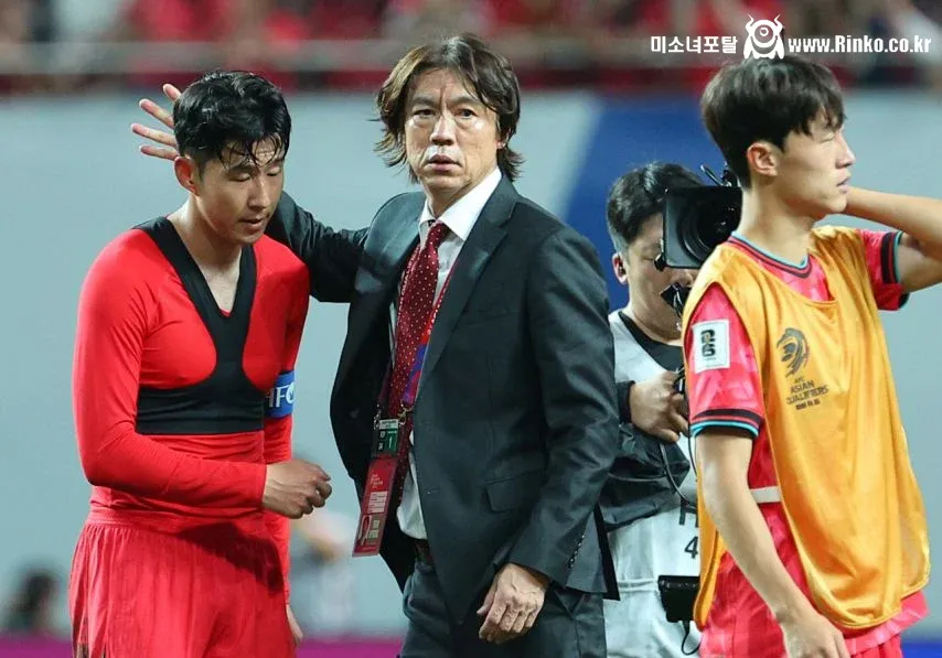 대한민국 월드컵 우승하는 대신 현찰 100만원 받음