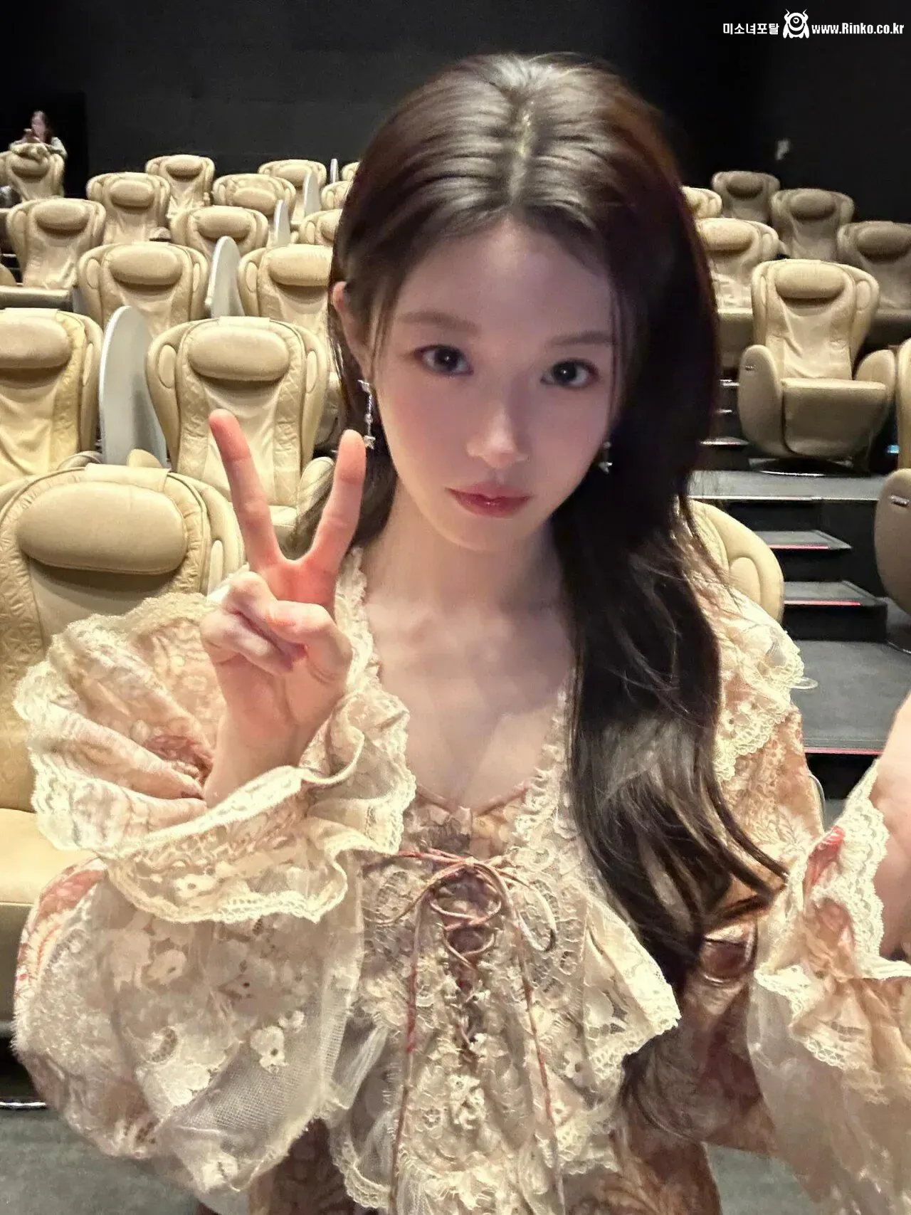 와... 고윤정 인스타 업데이트