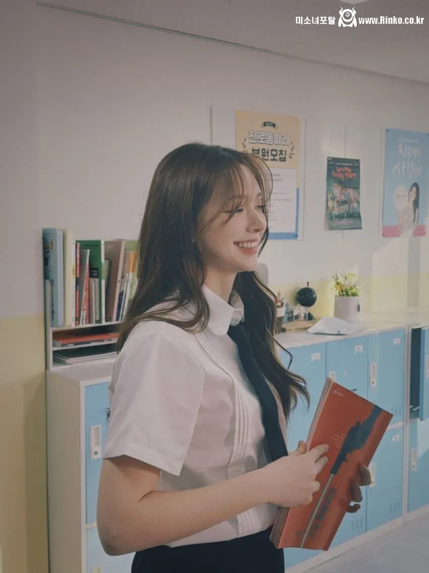 화보 찍다가 놀란 문샤넬