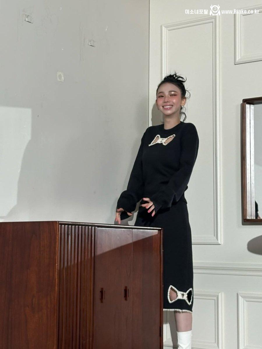 카리나는 올빽머리 해도 ㅈㄴ 이쁘네..