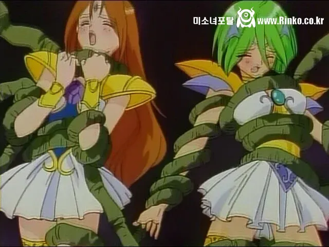 아동 애니메이션 여캐 포박씬