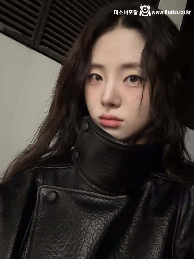 전공의 생활에서 고윤정 때문에 미모가 가려진 배우