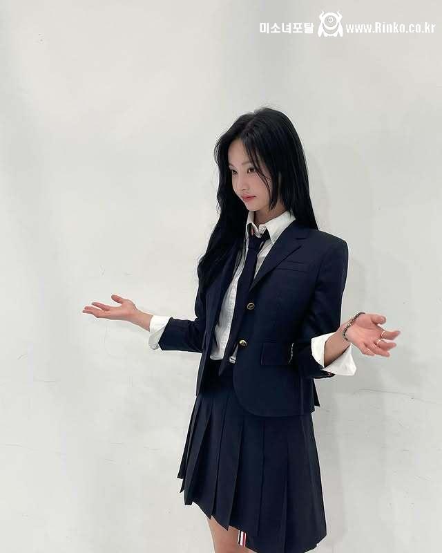 前 모모랜드 센터 現 배우 연우 근황