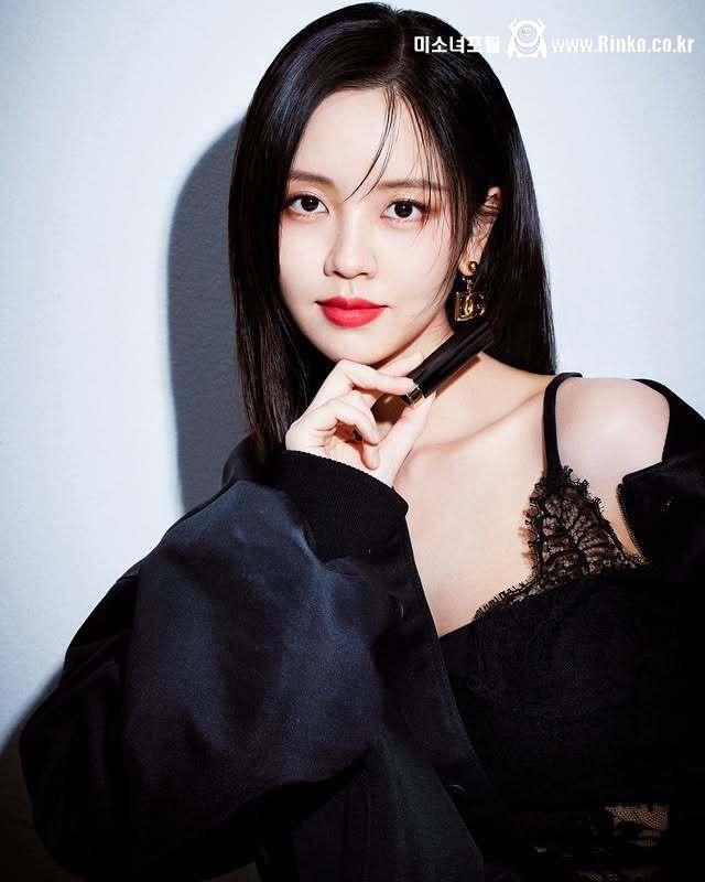 섹시해진 아역배우 출신 김소현 근황