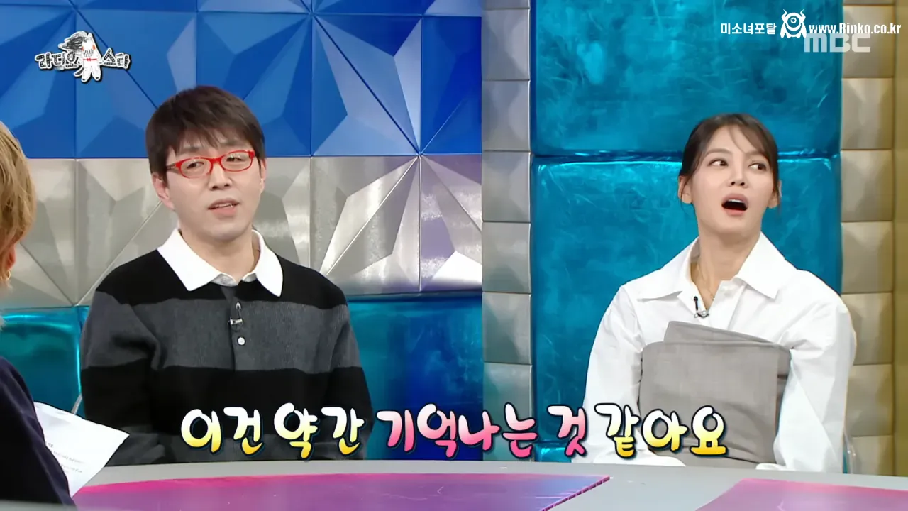 이동진은 자신이 쓴 한줄평을 다 기억할까