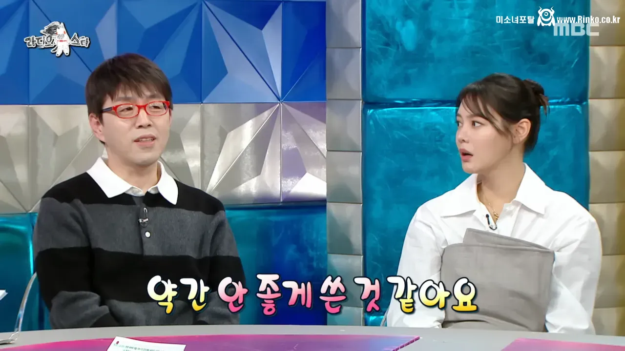 이동진은 자신이 쓴 한줄평을 다 기억할까