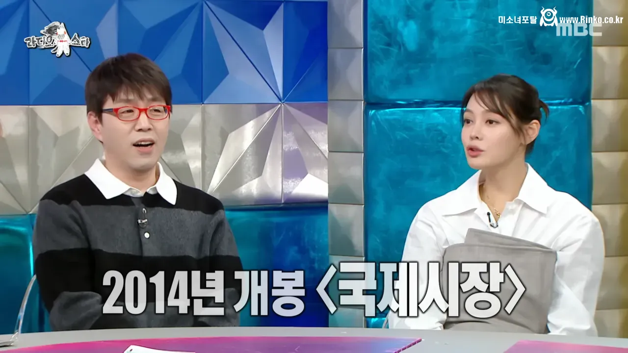 이동진은 자신이 쓴 한줄평을 다 기억할까