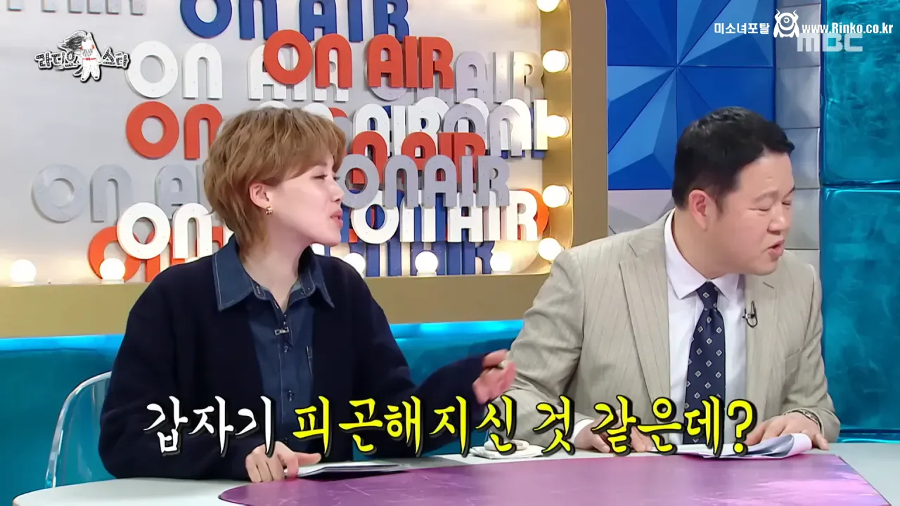 이동진은 자신이 쓴 한줄평을 다 기억할까