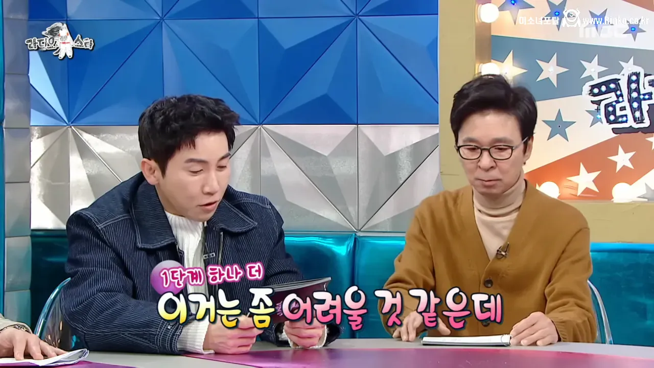 이동진은 자신이 쓴 한줄평을 다 기억할까