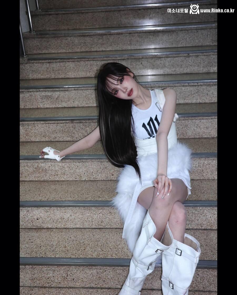 아이브는 못생긴 폭탄 멤버가 하나도 없네..