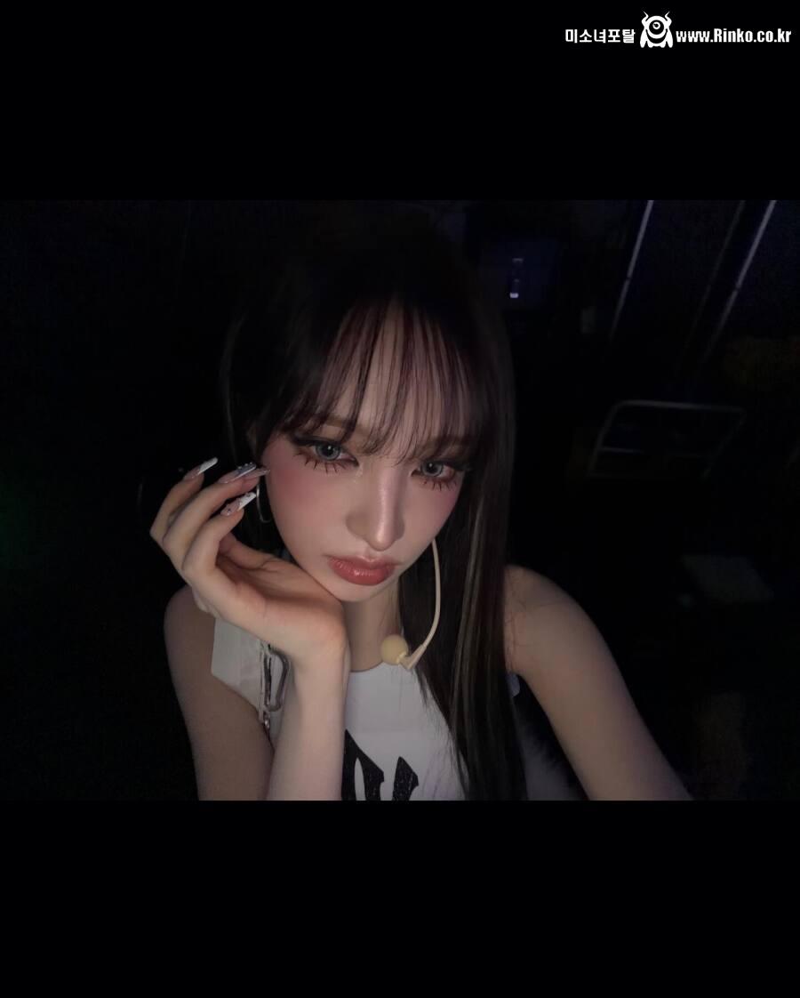 아이브는 못생긴 폭탄 멤버가 하나도 없네..