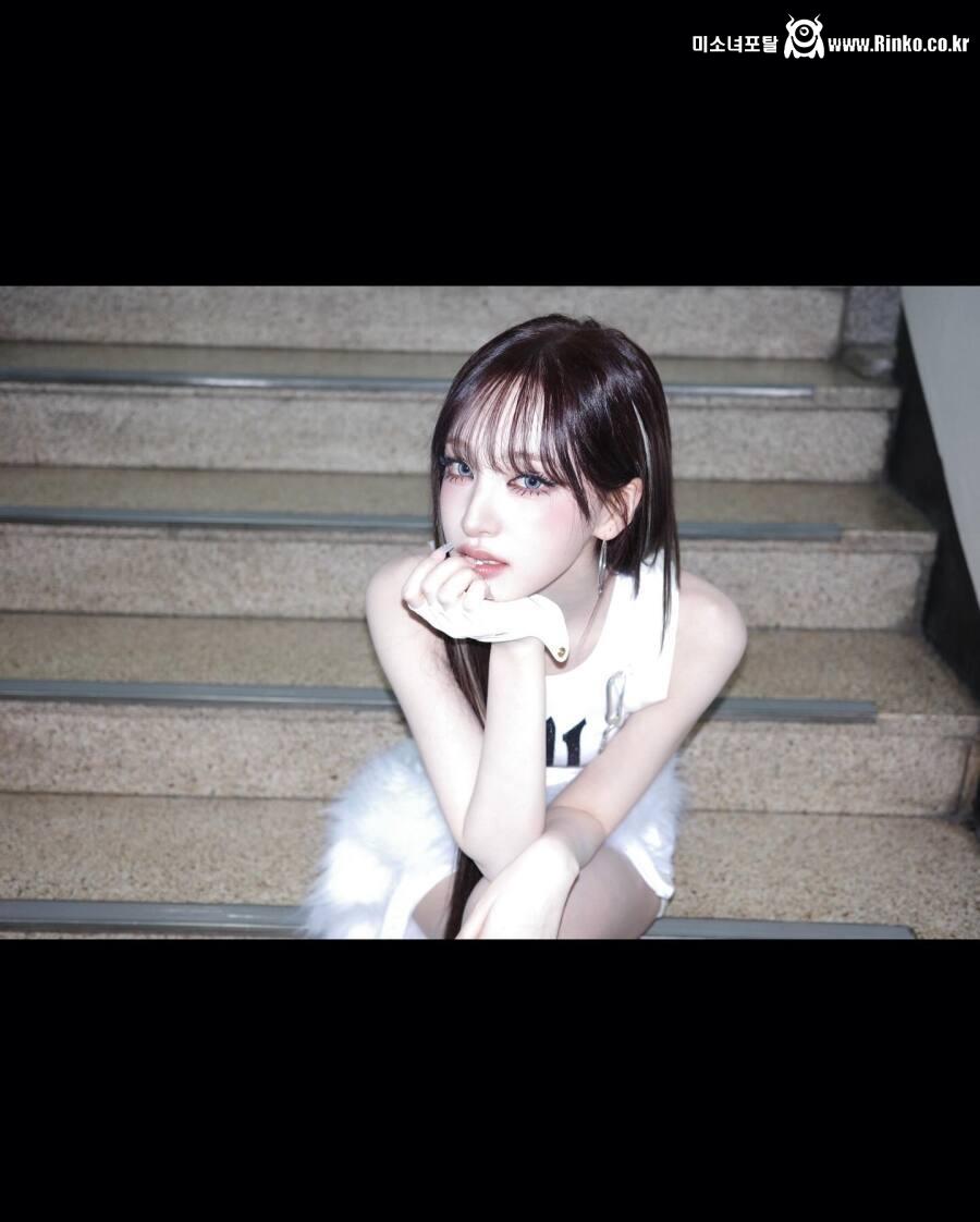 아이브는 못생긴 폭탄 멤버가 하나도 없네..