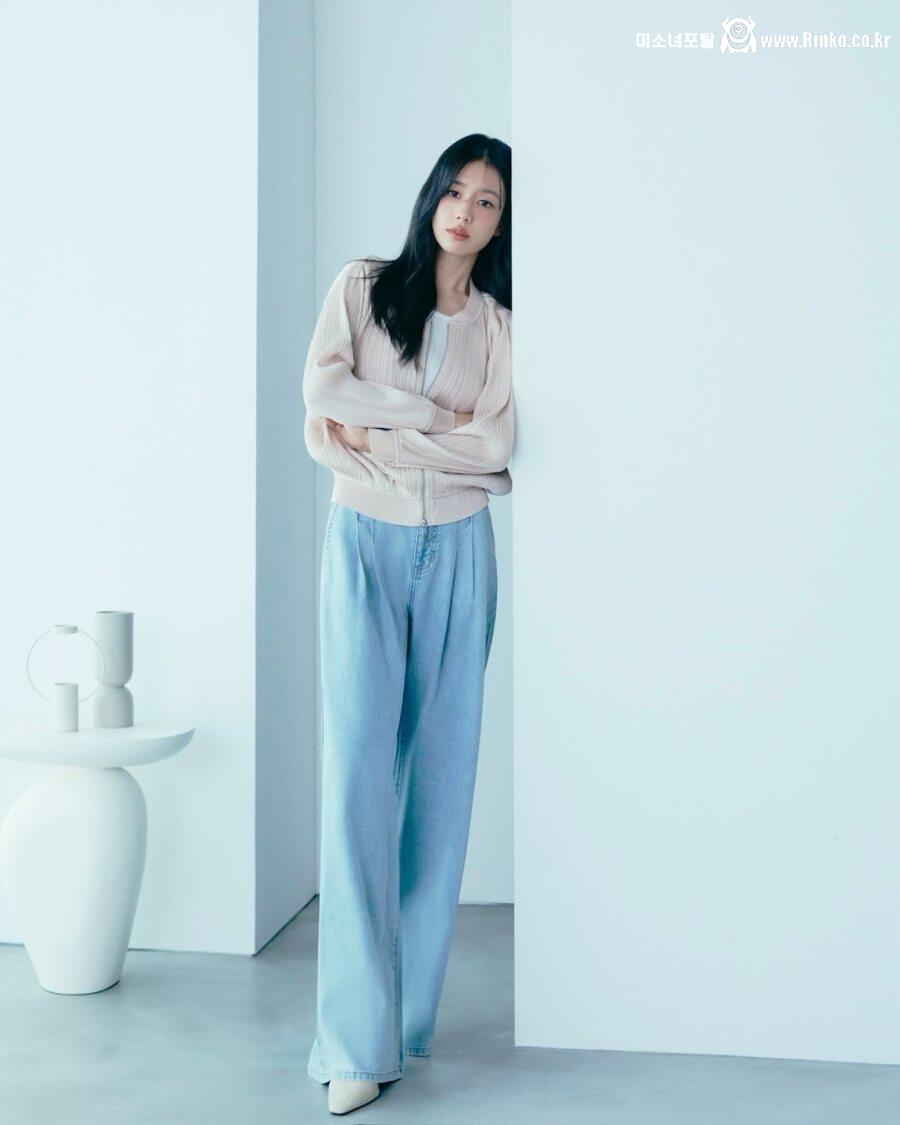 왠지 더 이뻐진 안은진 인스타