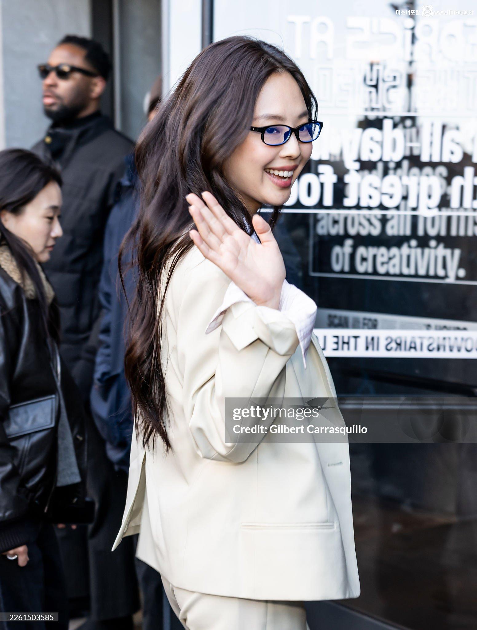뉴욕 패션위크 참석한 제니 패션