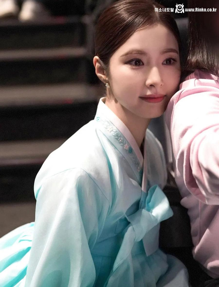 실물 보면 엄청 예쁘다는 연예인