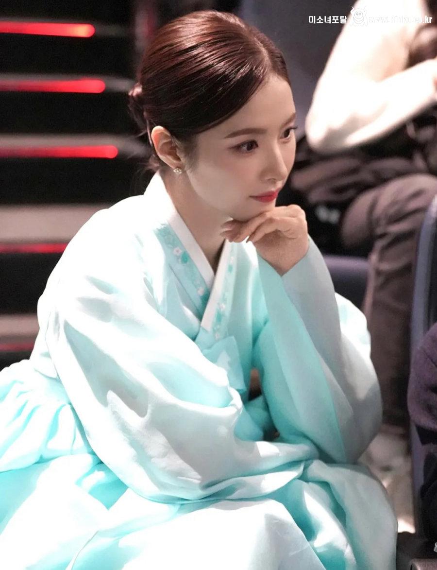 실물 보면 엄청 예쁘다는 연예인