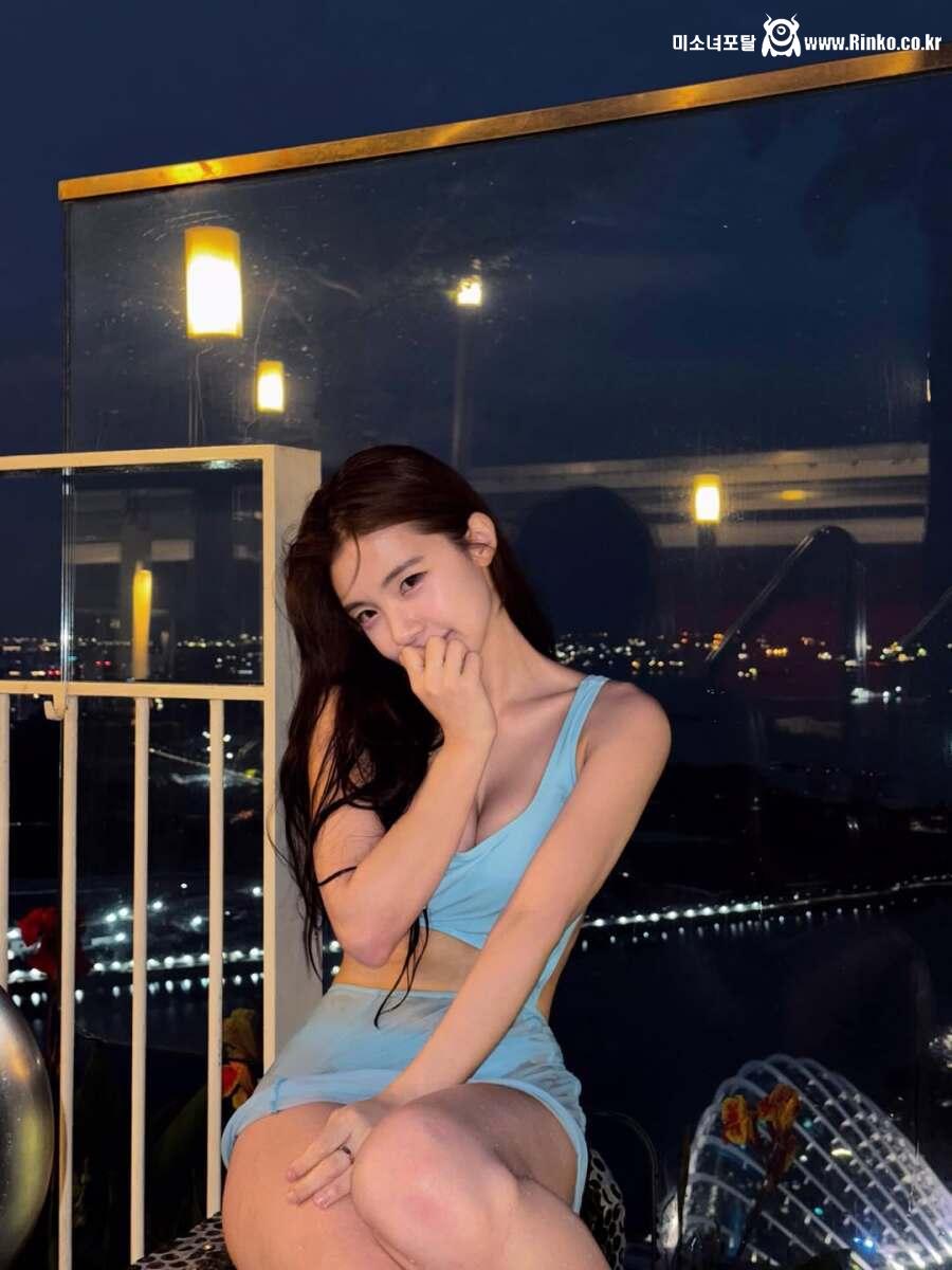 수영장 간 이다혜 치어리더 비키니 몸매