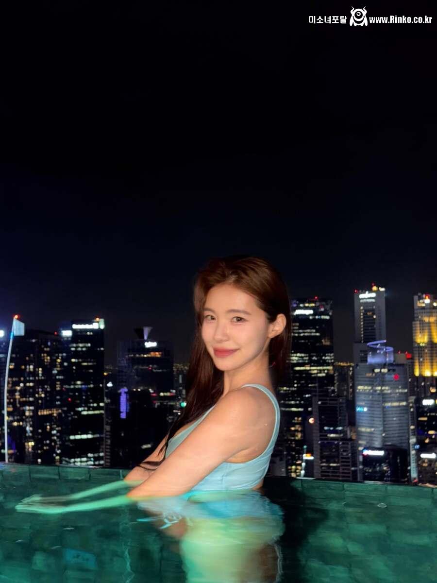 수영장 간 이다혜 치어리더 비키니 몸매