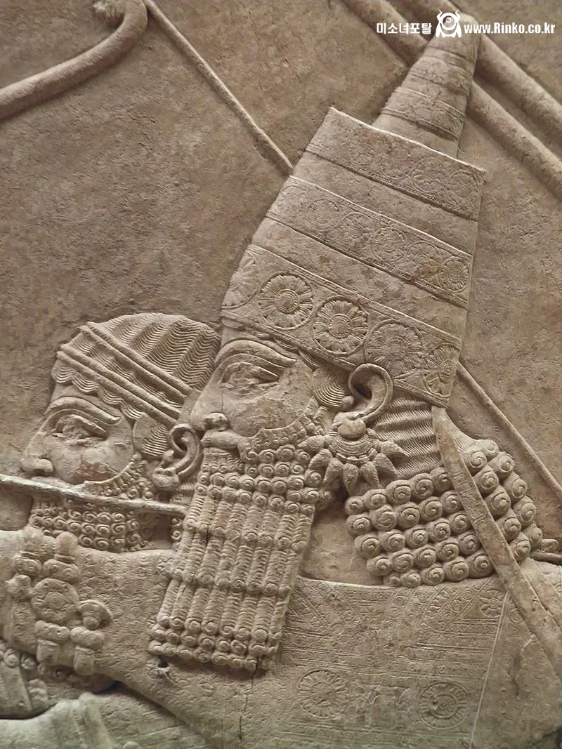 삶에 대한 후회가 묻어나오는 군주들의 마지막 유언