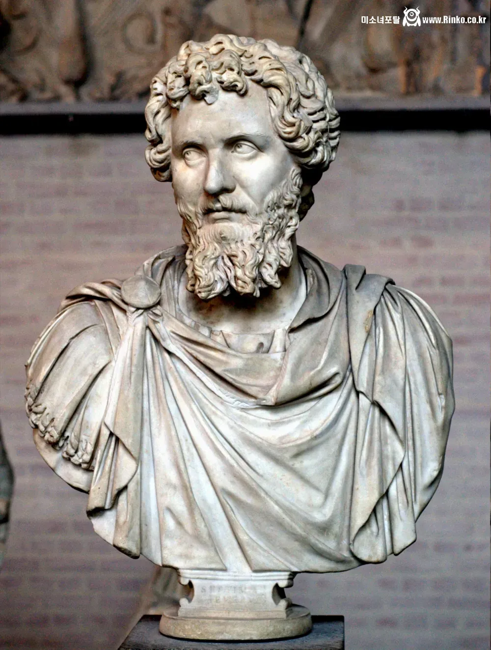 삶에 대한 후회가 묻어나오는 군주들의 마지막 유언