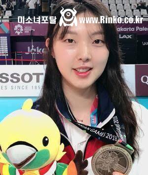 스포츠 여신들의 성형 전 & 후 비교