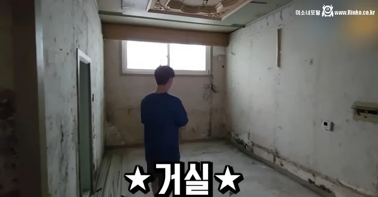 무려 쓰리룸인데 월세가 10만원